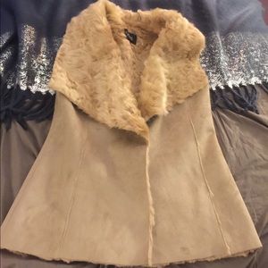 Luii faux suede vest- NWT!